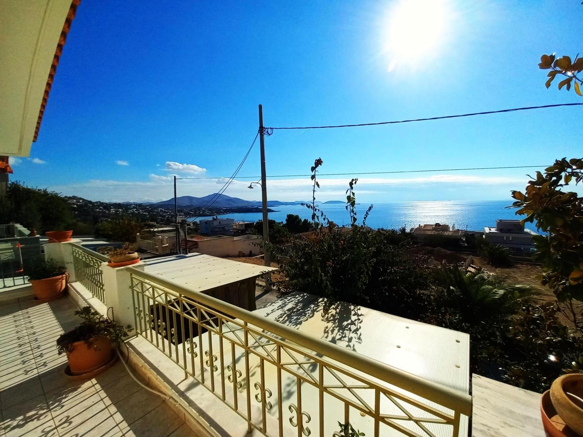 Villa "Eva" - Entire Beachfront Holiday Home - 4S Agia Marina  Екстериор снимка