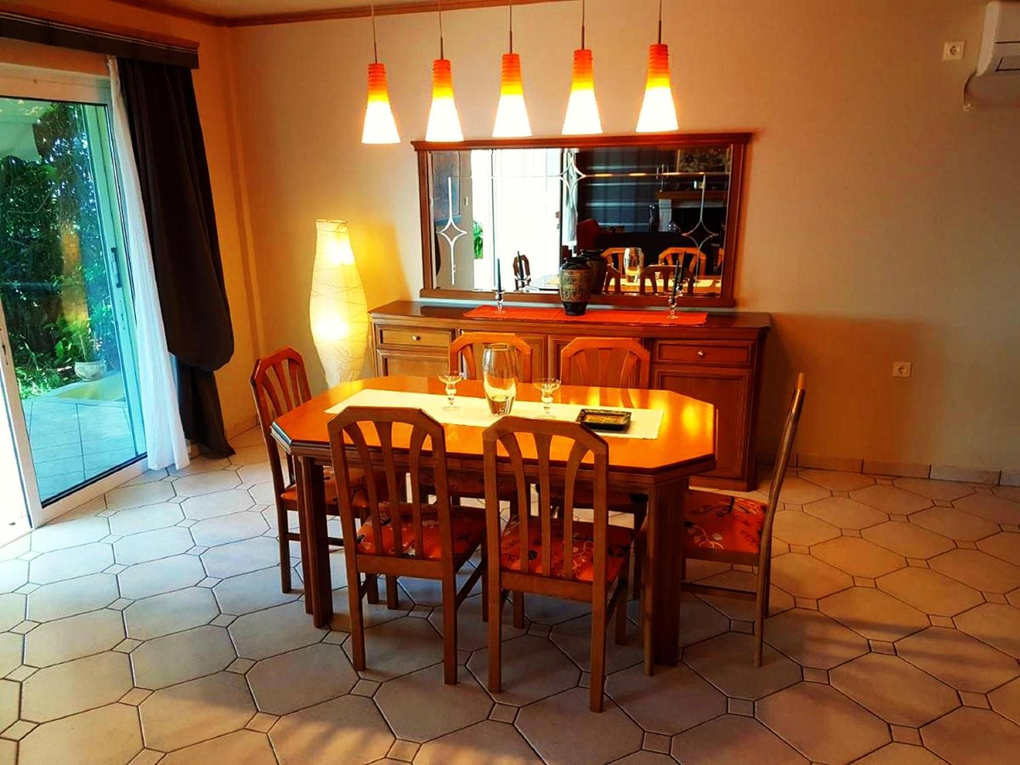 Villa "Eva" - Entire Beachfront Holiday Home - 4S Agia Marina  Екстериор снимка