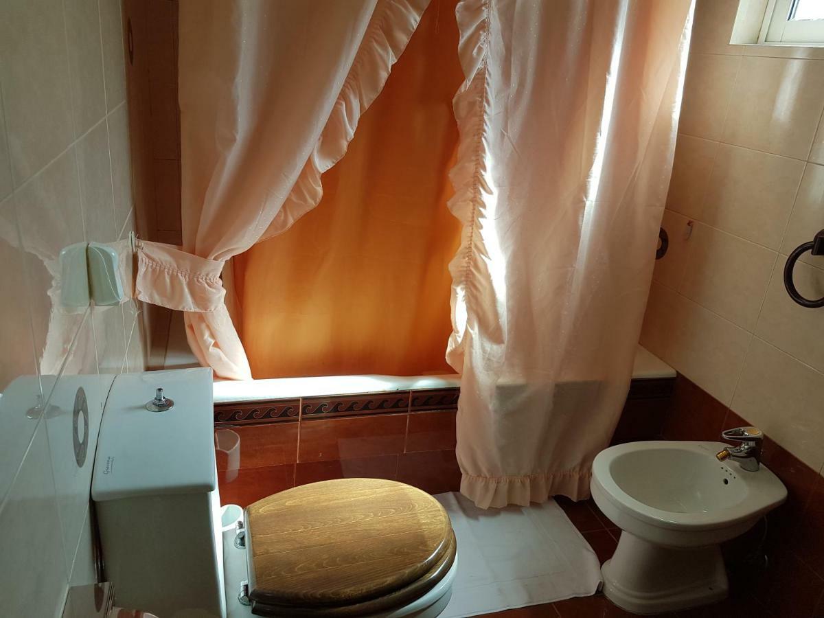 Villa "Eva" - Entire Beachfront Holiday Home - 4S Agia Marina  Екстериор снимка