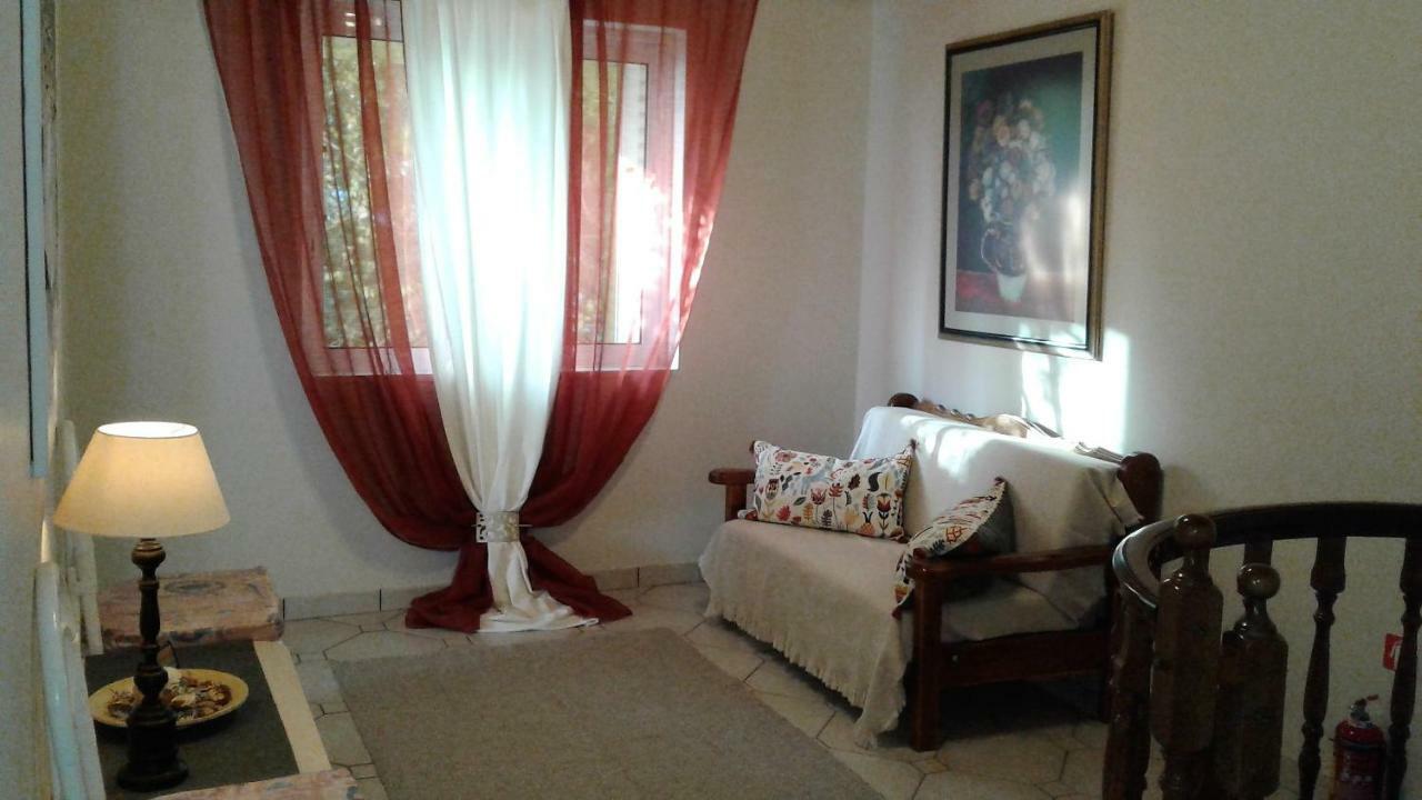Villa "Eva" - Entire Beachfront Holiday Home - 4S Agia Marina  Екстериор снимка